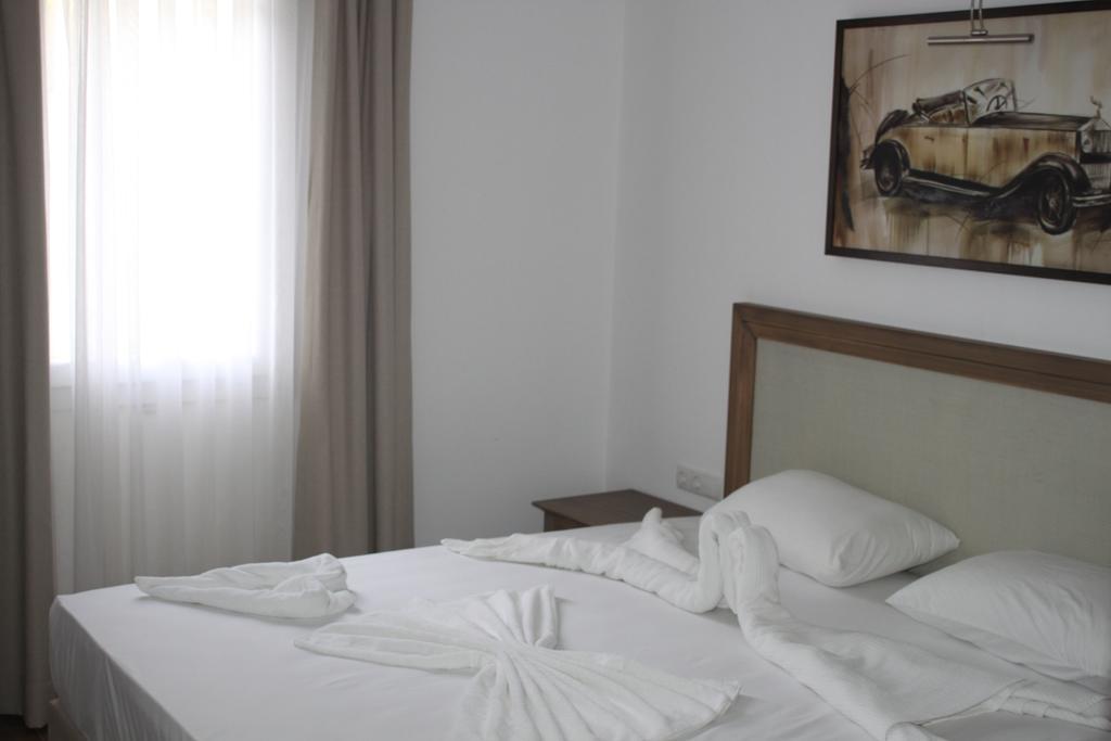 Kos Hotel Bodrum Luaran gambar